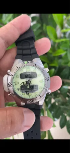 RELÓGIO DE PULSO CITIZEN PULSEIRA EM SILICONE 