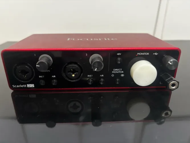 Placa de áudio focusrite