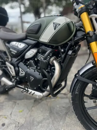 Triumph Scrambler 400X - 4.950 km - Garantia - Impecável!