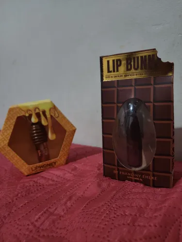 Lip Honey/lip bunny