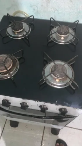 Vende-se fogão