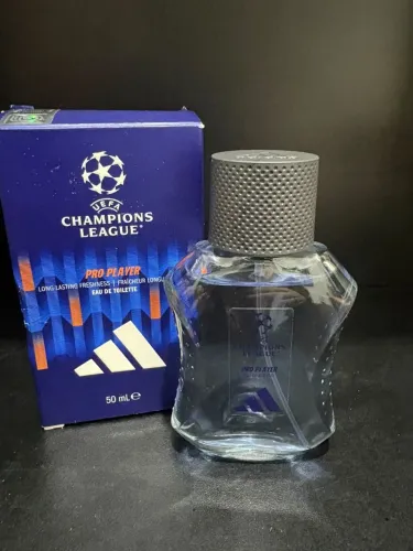 Perfumes da marca Adidas