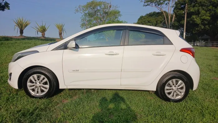 Hyundai HB20 C.style/c.plus 1.6 Flex 16V Aut. 2015