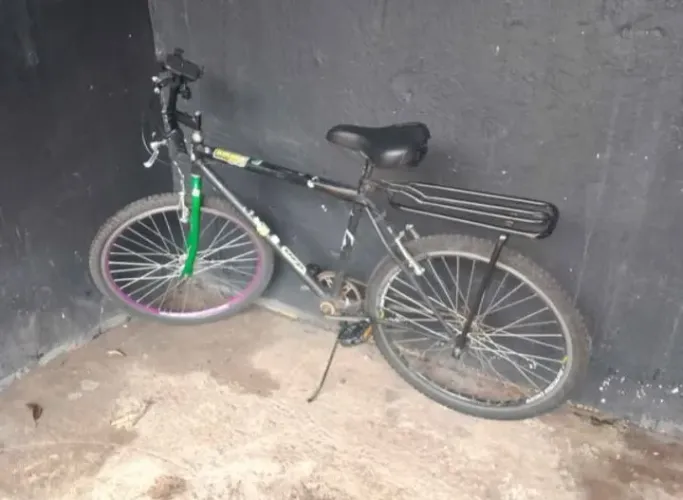 Bicicleta aro 26 bem cuidada