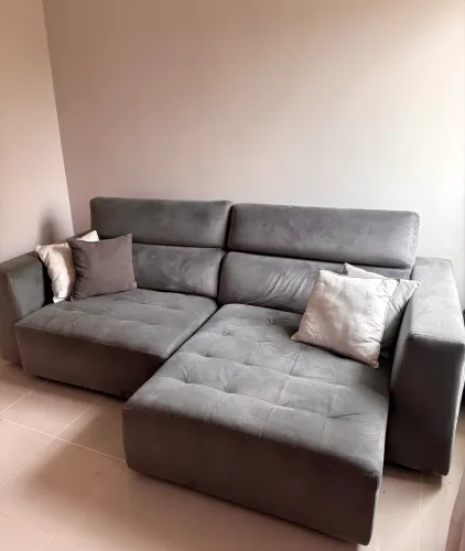 Sofá 4 lugares retrátil e reclinável