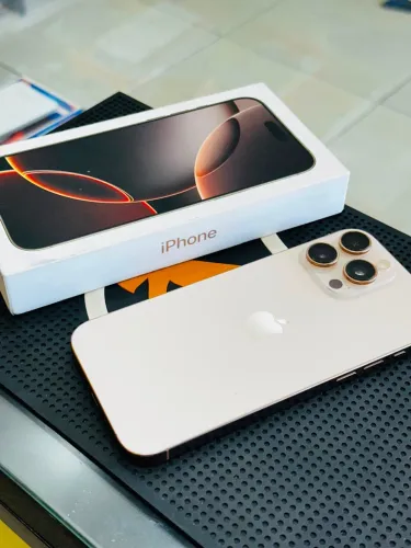 iPhone 16 Pro Max - 256gb - Desert