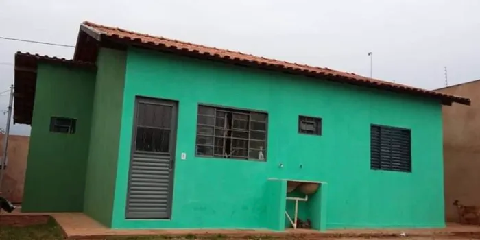 Alugo casa no Jardim Noroeste 850,00