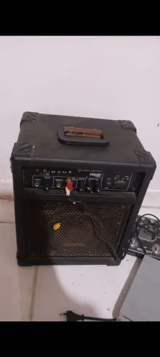 Caixa amplificada barata 160 reais
