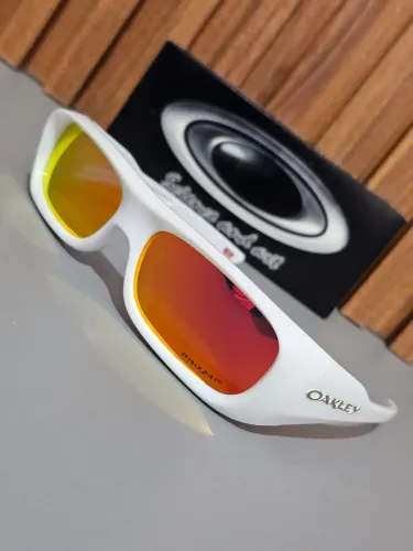 Óculos de sol Oakley Permian Rubi Lançamento
