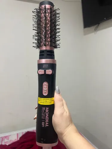Vendo escova rotatória com pouco tempo de uso