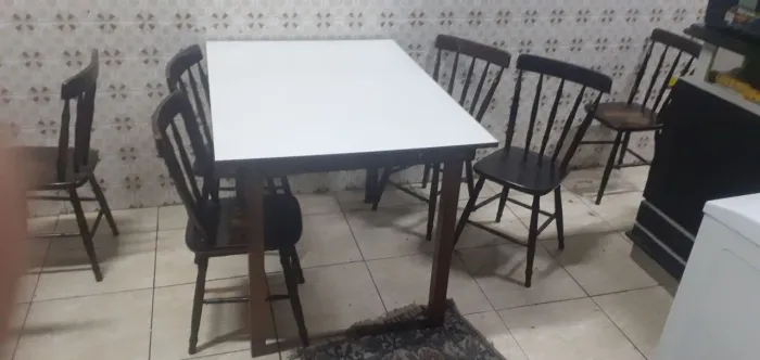 Mesas com cadeiras