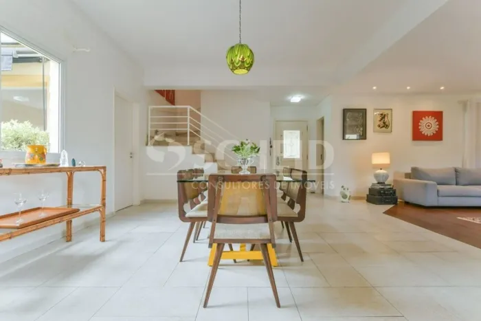 Casa a venda em condominio no Campo Belo, 4 dormitorios, 273 mts