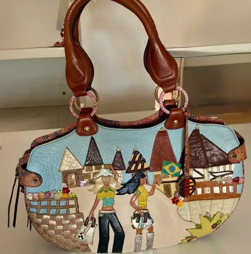 ? PEÇA EXCLUSIVA ? Bolsa original Saad em couro legítimo