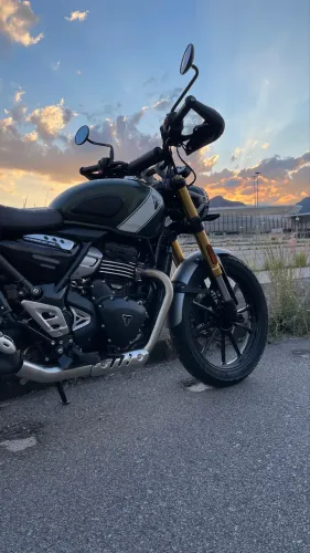 Moto Nova - Scrambler 400X OPORTUNIDADE