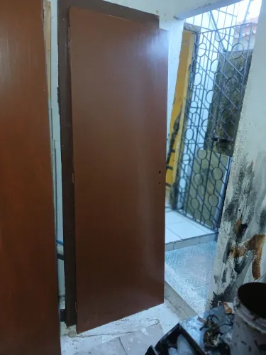 Porta 210x060cm