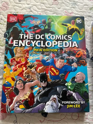 LIVRO IMPORTADO ENCYCLOPEDIA DC