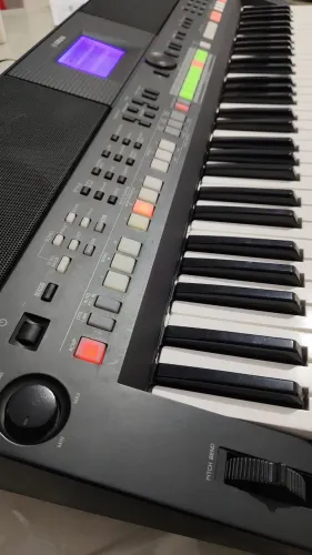 TECLADO Psr-s650 