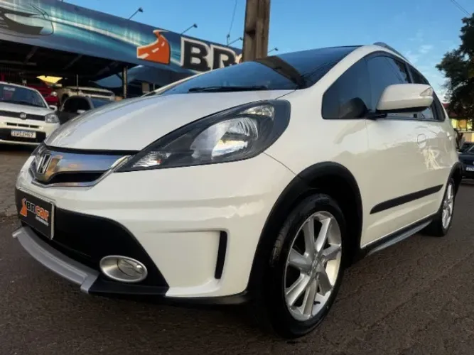 Honda Fit Twist 1.5 Flex 16V 5P Aut. 2014