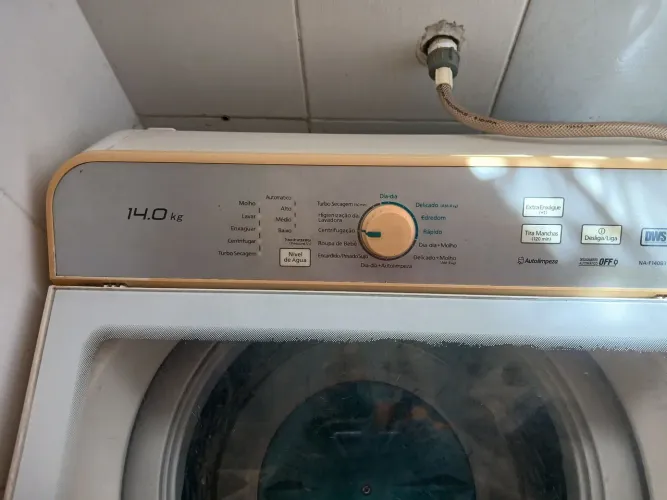 Máquina de Lavar Panasonic 14kg (Modelo NA-F140B3) - Para Conserto ou Retirada dePeças