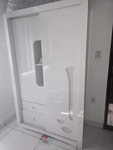 Guarda roupa infantil