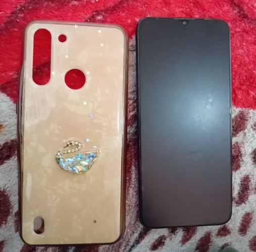 Moto G8 Power