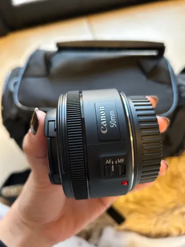 Cânon SL3 + lente 50mm
