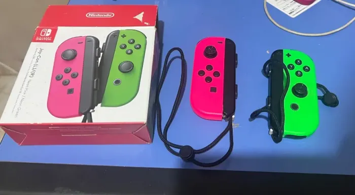 Joy-con neon Nintendo switch