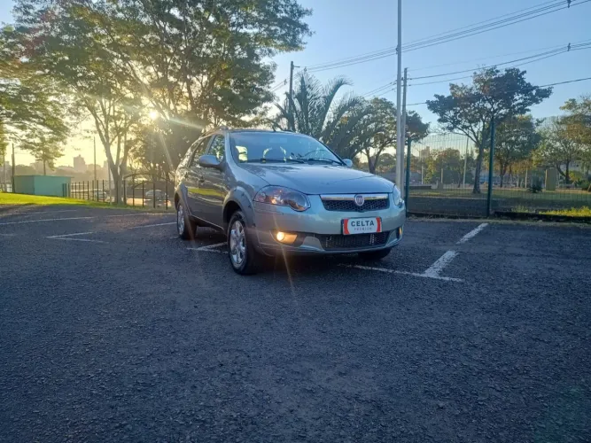 Fiat Palio Weekend Trekking 1.6 Flex 16V 5P 2014