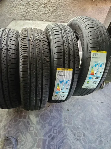 Pneus 165/70/13 dunlop touring zero 