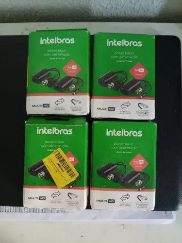 Power balun Intelbras VB 1001 WP preto com resolução Full hd