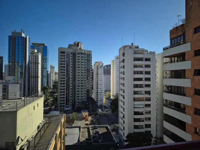 Apartamento para aluguel possui 43 metros quadrados com 1 quarto