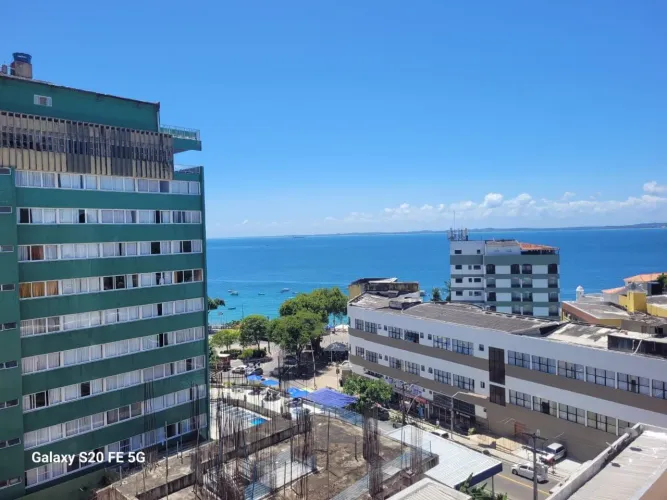 Augo apto na Barra, disponível pra Carnaval