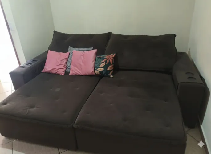 Sofá retrátil 2,15 metros