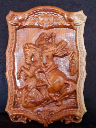 Quadro entalhado em madeira - modelo São Jorge