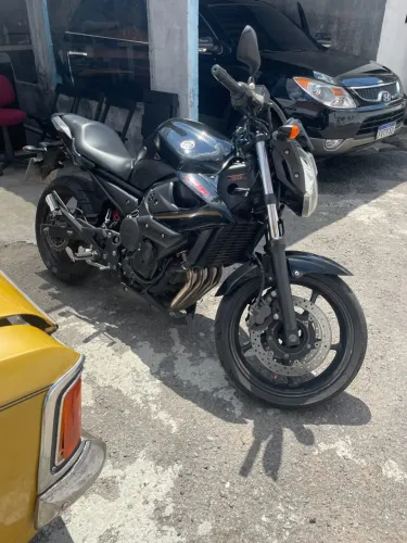 Yamaha XJ6 N 2012