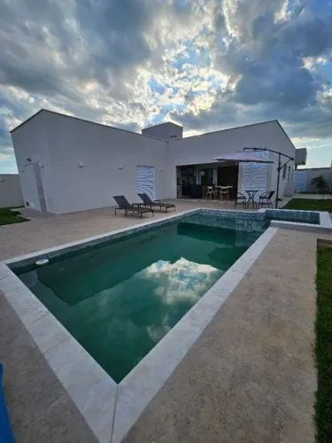 Casa com 4 dormitórios para alugar, 210 m² por R$ 7.850,00/mês - Residencial Terras de Árt
