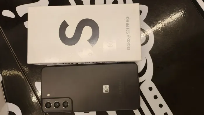 S21 FE