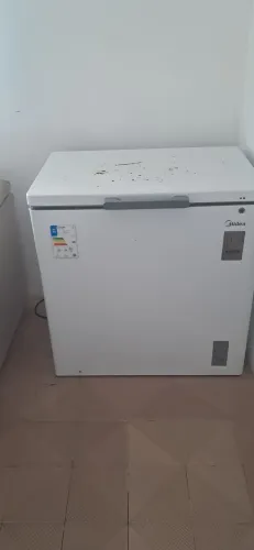 Freezer de 200 litros