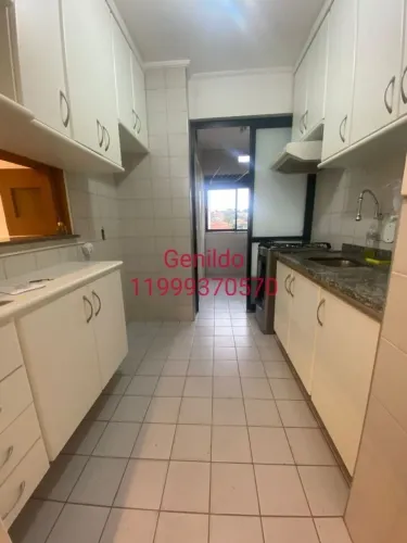 Apartamento com 3 quartos sendo 1 suite, 1 vaga , sala , cozinha, sacada, fácil acesso ao 