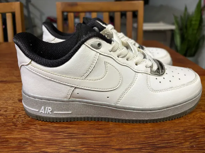 Nike Air Force 1 Low White Chrome