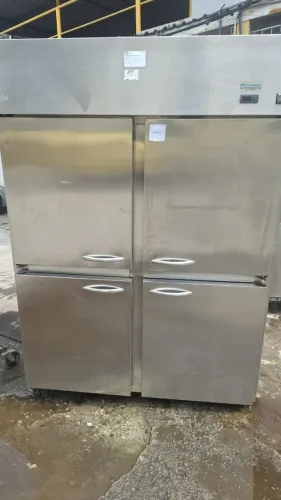 GELADEIRA VERTICAL 4 PORTAS /OPÇÃO SER FREEZER -18