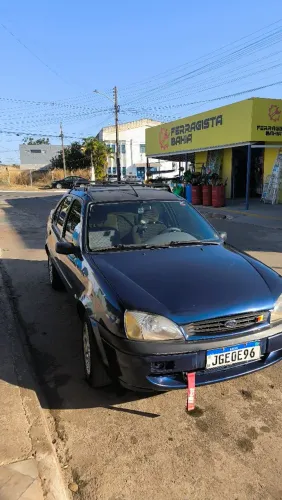Ford Fiesta Street 1.6 8V 95cv 5P 2003