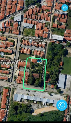 Terreno de esquina com 3.388m2 e casa sede na lagoa redonda 