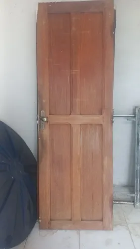 Vende-se portas,janelas e proteções proteções de janela