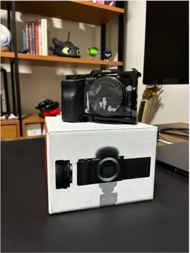 Sony ZVE-10