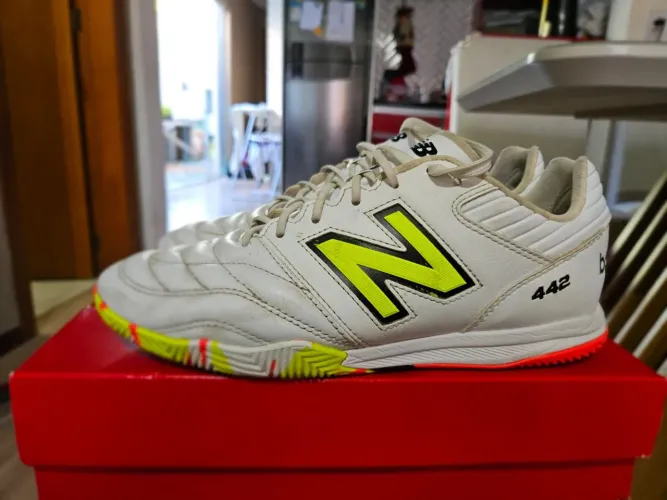 New Balance 442 Pro - Couro de Canguru | Futsal/Indoor