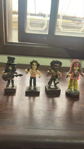 Bonecos Woodstock 