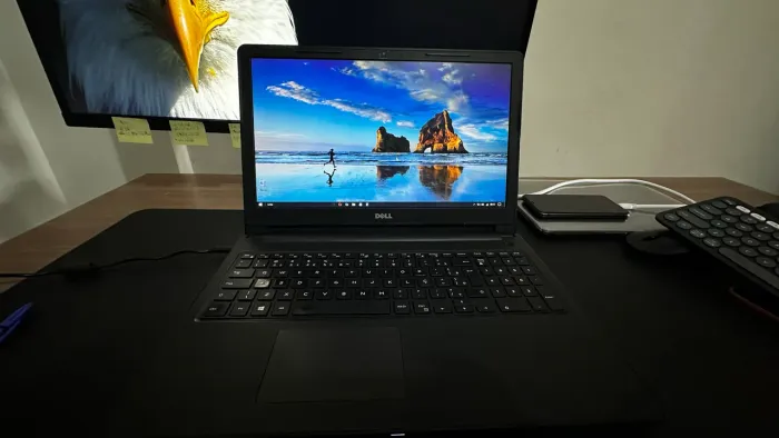 Notebook Dell I3 - SSD 256 + HD 1 Tera