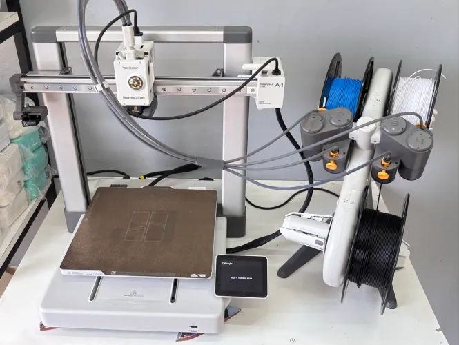 Impressora 3d Bambu Lab A1 combo AMS