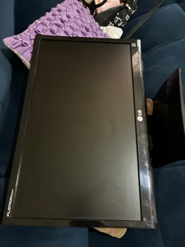 Monitor LG LED 21.5 polegadas FULL HD VGA